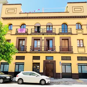 Un Espacio Diferente En Triana. Apartamento