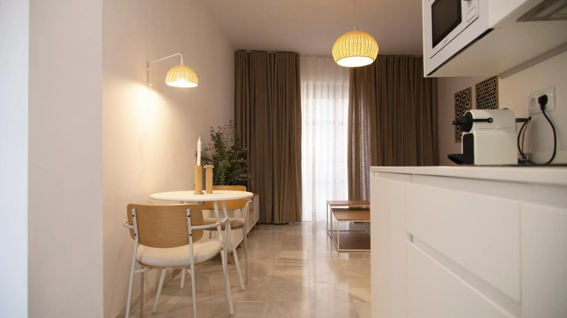 Reyes Catolicos II Suite Apartment 塞维利亚